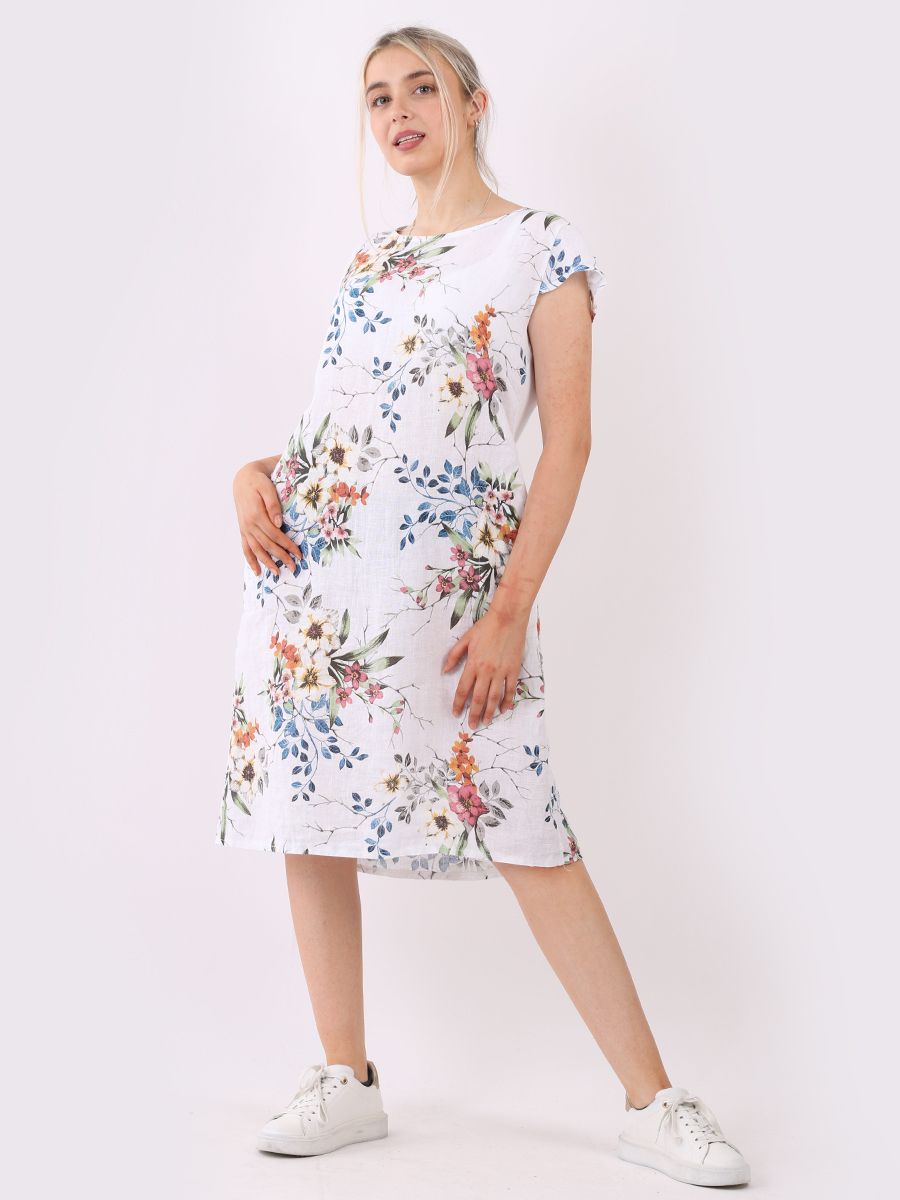 White sleeveless dress